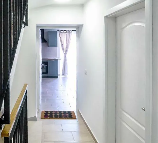 شقة Emma بوريتش